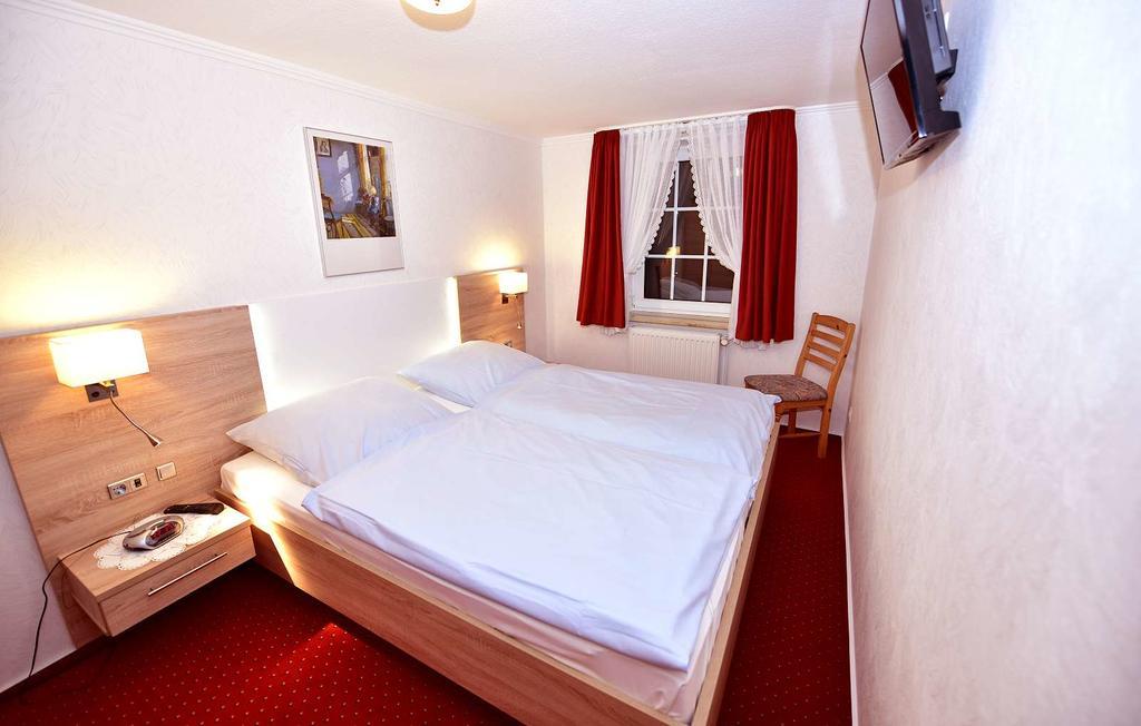 Hotel-Restaurant England นอร์ดชตรันด์ ภายนอก รูปภาพ