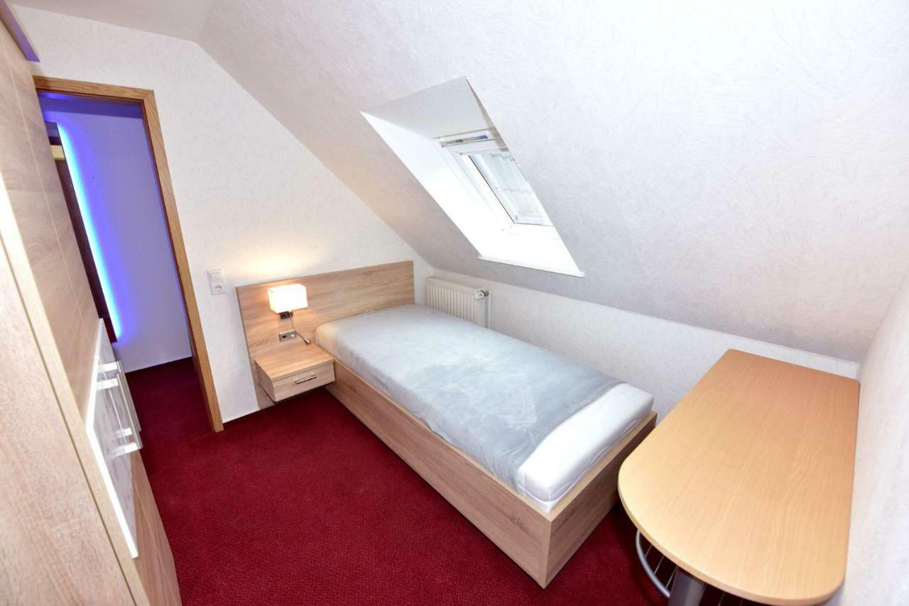 Hotel-Restaurant England นอร์ดชตรันด์ ภายนอก รูปภาพ